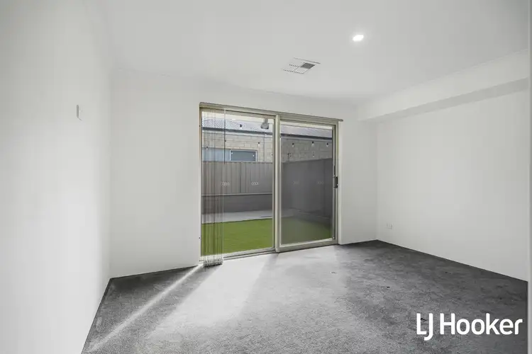 Sixth view of Homely house listing, 21 Yarralinka Road, Southern River WA 6110