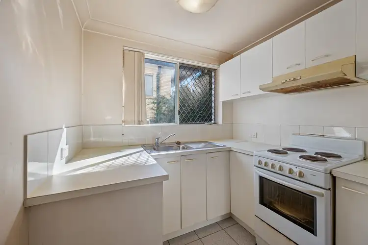 Fifth view of Homely apartment listing, 7/33-35 Cypress Avenue, Surfers Paradise QLD 4217