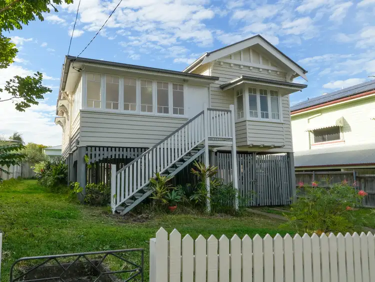 12 Laurier Street, Annerley QLD 4103