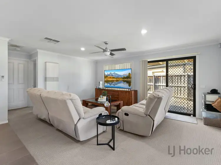 Third view of Homely unit listing, 9/7 Syme Road, Pakenham VIC 3810