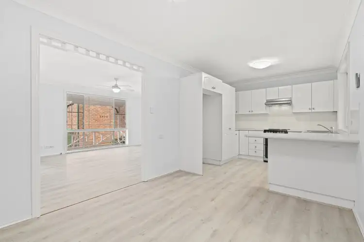 2/33 Charles Kay Drive, Terrigal NSW 2260