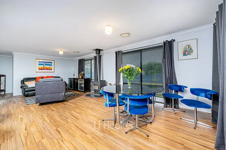 9 Sunburst Grove, Collie WA 6225