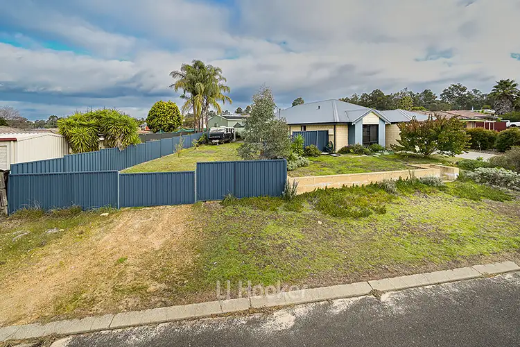 Fifth view of Homely house listing, 9 Sunburst Grove, Collie WA 6225
