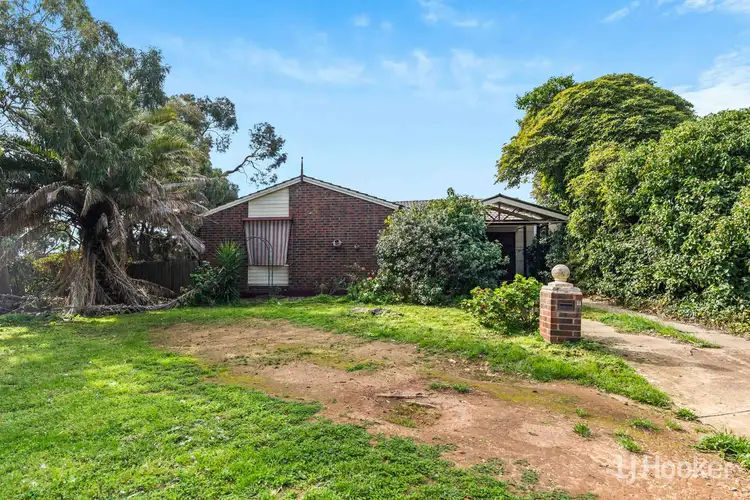 11 Conmurra Court, Craigmore SA 5114