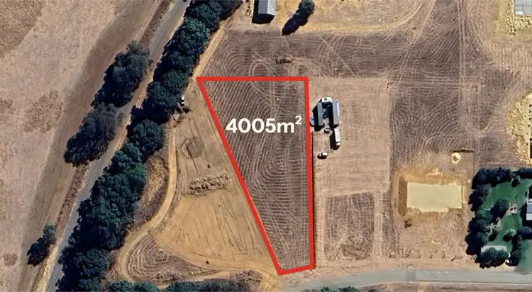 8 Eurambeen Court, Gingin WA 6503