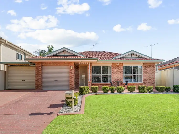1B Bellata Place
