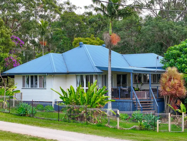 1 Iris Street, Russell Island QLD 4184