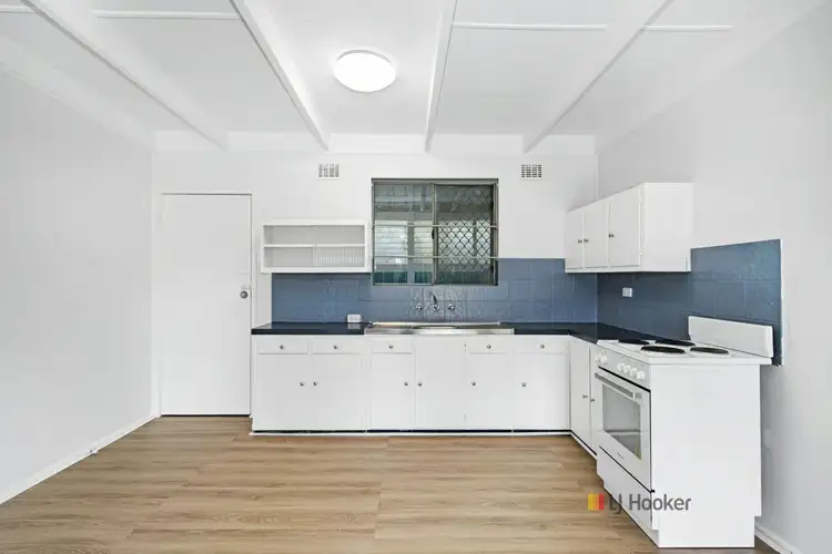 27 Delia Avenue, Budgewoi NSW 2262