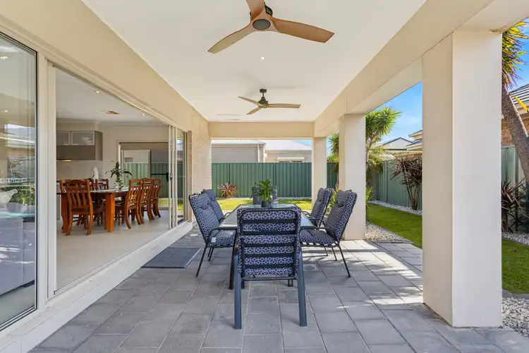 44 Hindmarsh Circuit, Mawson Lakes SA 5095