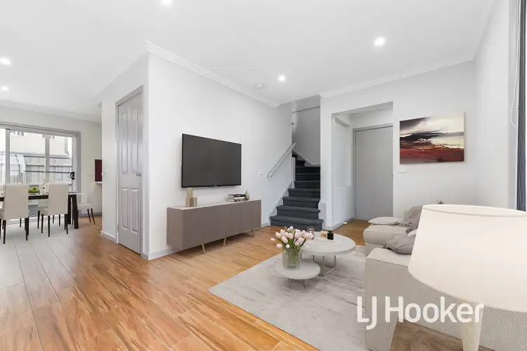 Second view of Homely house listing, 4 Ashford Close, Hampton Park VIC 3976