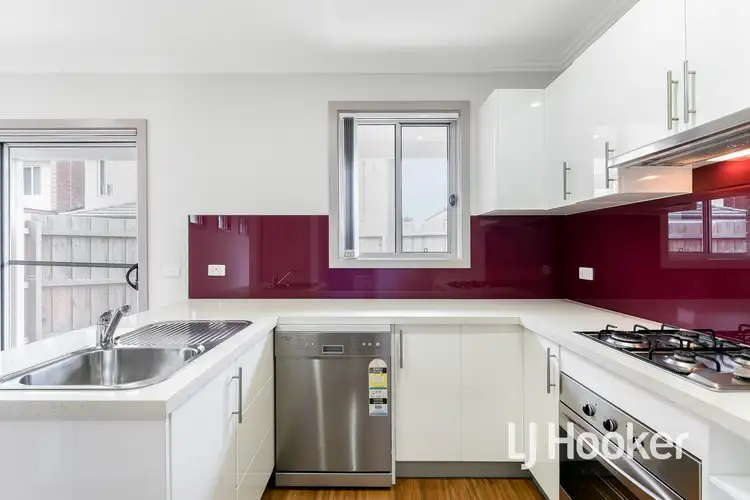 Fifth view of Homely house listing, 4 Ashford Close, Hampton Park VIC 3976