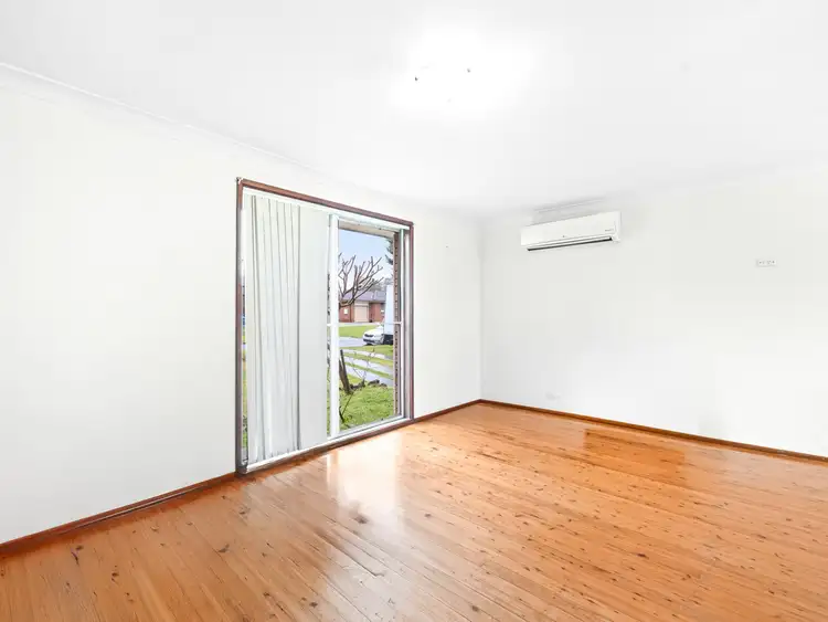 Fourth view of Homely house listing, 11 Chaperon Cres, Minto NSW 2566