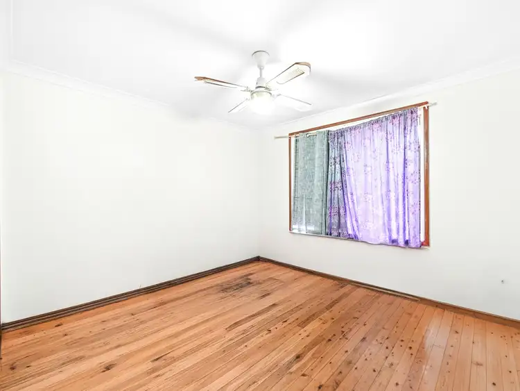 Fifth view of Homely house listing, 11 Chaperon Cres, Minto NSW 2566