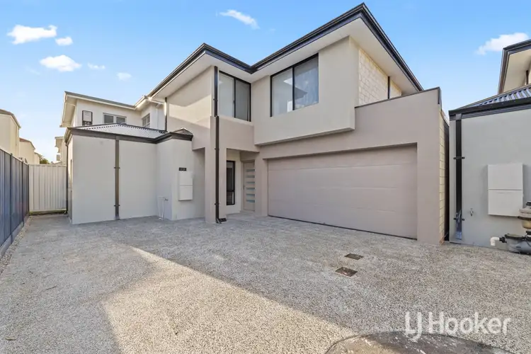 21D Burton St, Bentley WA 6102