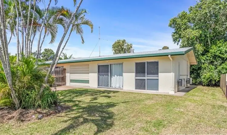 2/5 Boswood Street, Kawana QLD 4701