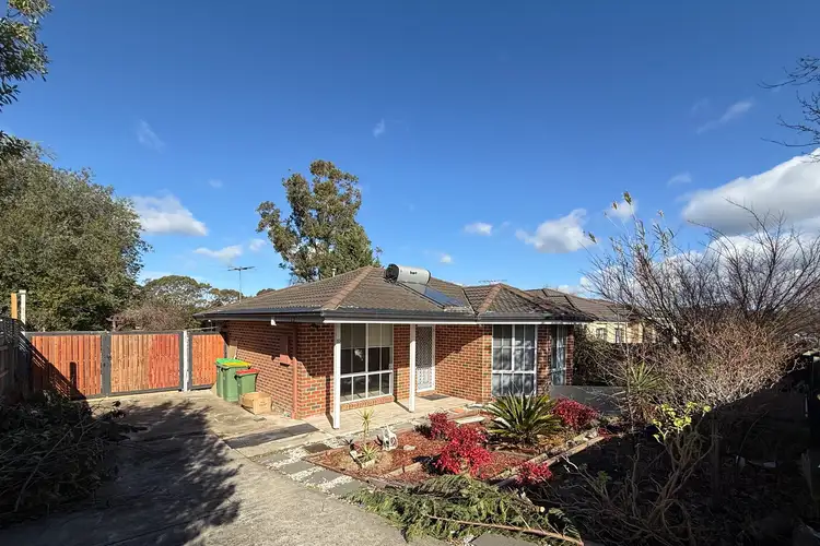 10 Ebony Drive, Pakenham VIC 3810