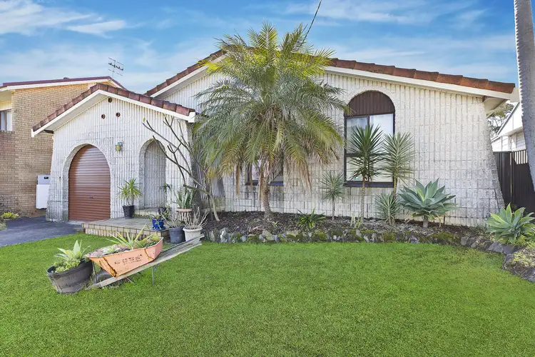 63 George Evans Road, Killarney Vale NSW 2261