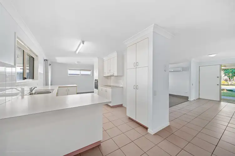 38 Crinum Crescent, Emerald QLD 4720