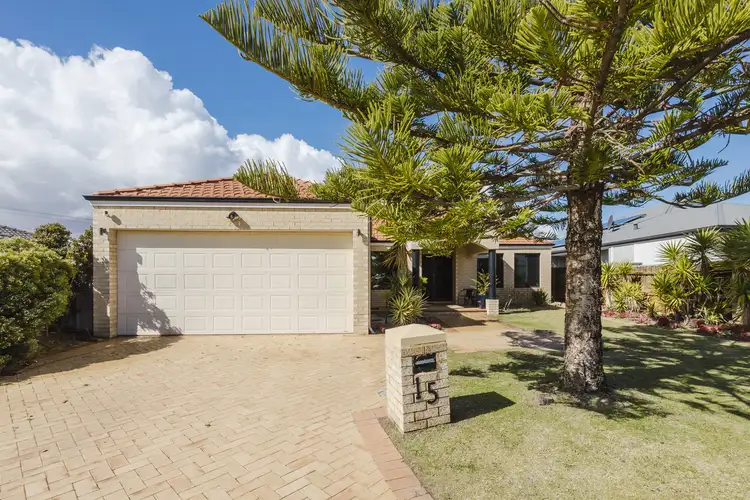 15 Bodrum Crescent, Mindarie WA 6030