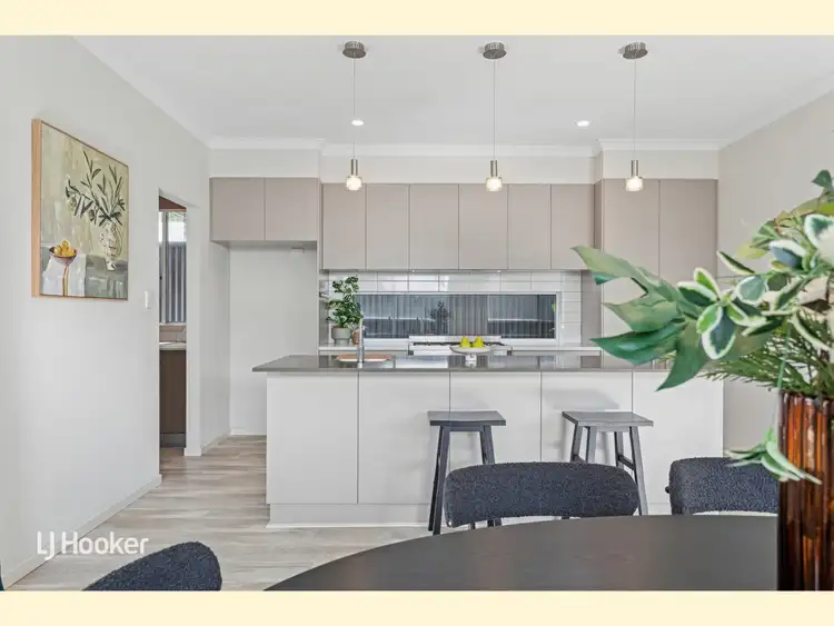 15B Gwender Terrace, Para Hills SA 5096