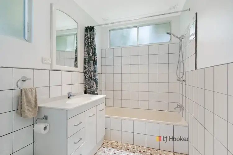 Fifth view of Homely house listing, 6 Huene Avenue, Halekulani NSW 2262