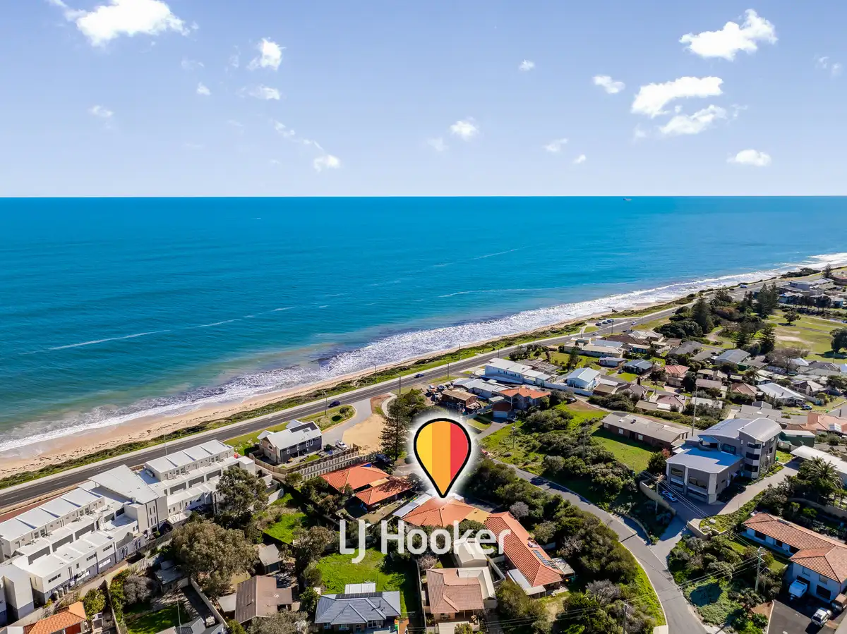 Main view of Homely unit listing, 2/5 Joel Crescent, South Bunbury WA 6230