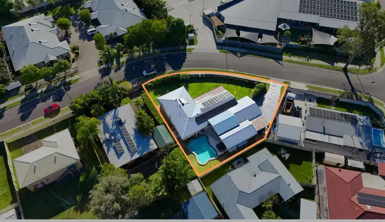 27 Cotswold Street, Mount Warren Park QLD 4207