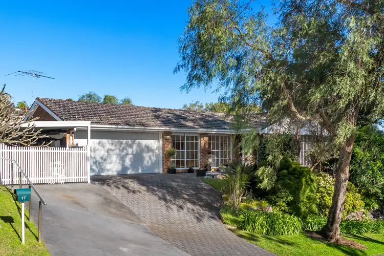 17 Bangalow Avenue, Mona Vale NSW 2103