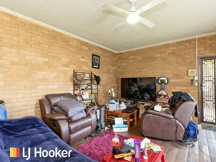 Fifth view of Homely house listing, Unit 4/207-209 Goonoo Goonoo Road, South Tamworth NSW 2340