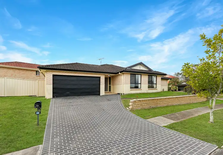 31 Wallum Crescent, Woongarrah NSW 2259