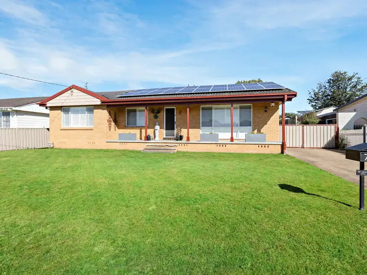 70 Seventh Street, Weston NSW 2326