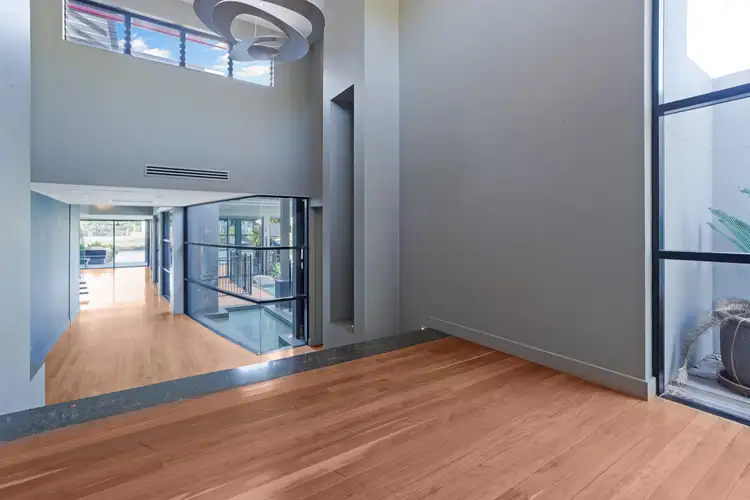 Fourth view of Homely house listing, 7 Castlemaine Close, Bayview NT 820