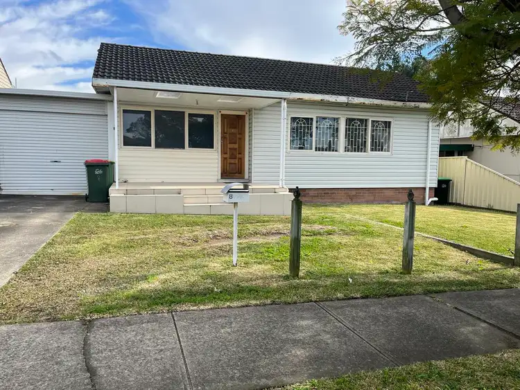 8 Avoca Road, Canley Heights NSW 2166