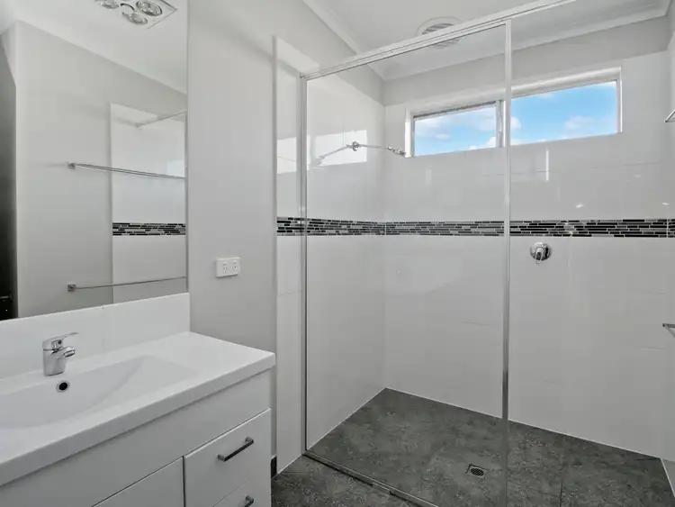 Seventh view of Homely house listing, 11 Flett Court, East Bairnsdale VIC 3875