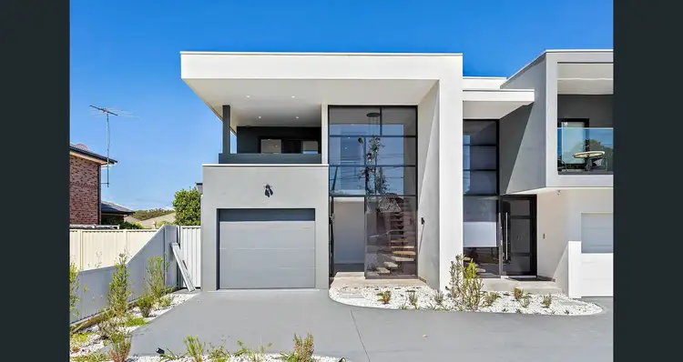 680A Henry Lawson Drive, East Hills NSW 2213