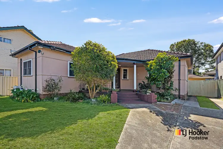 963 Henry Lawson Drive, Padstow Heights NSW 2211