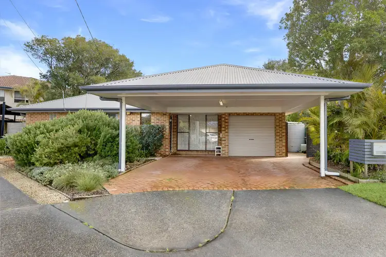 19 Finch Place, Bateau Bay NSW 2261
