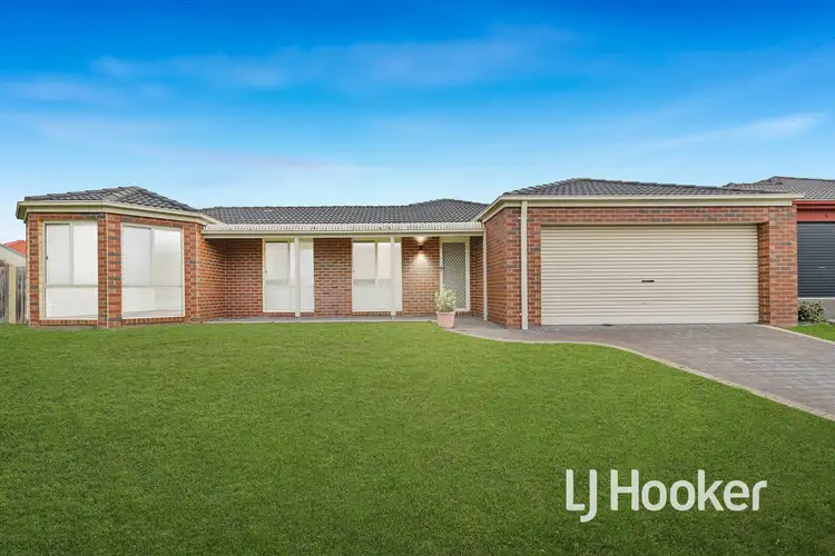 7 Ashmore Avenue, Narre Warren South VIC 3805