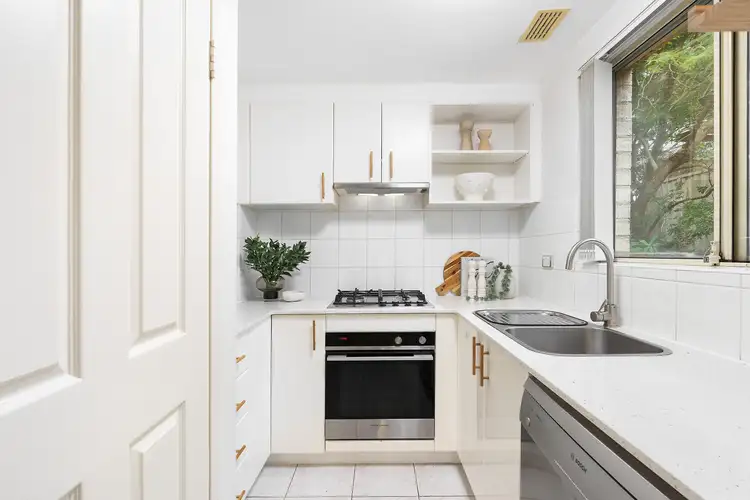 Third view of Homely apartment listing, 6/52-54 Boronia Street, Kensington NSW 2033