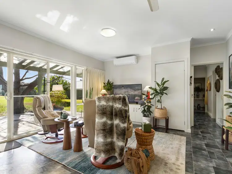 Fifth view of Homely house listing, 124 Flinns Road, Eastwood VIC 3875