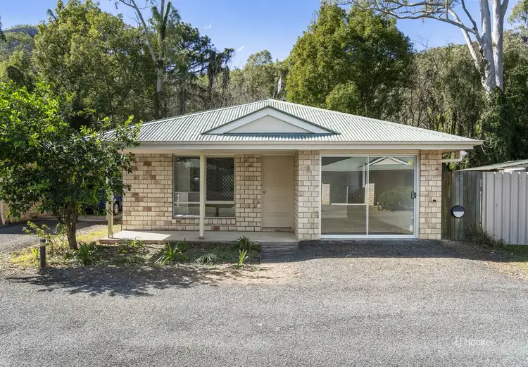 17 Francis Terrace, Esk QLD 4312