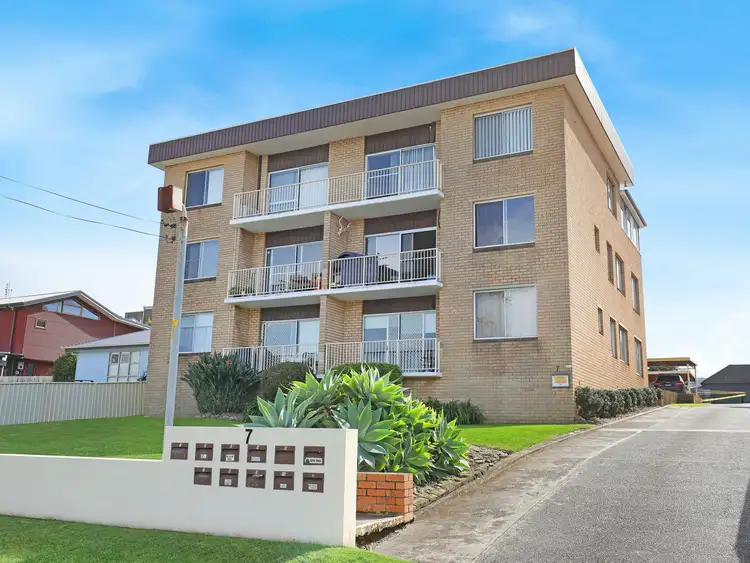 5/7 Russell Street, Woonona NSW 2517