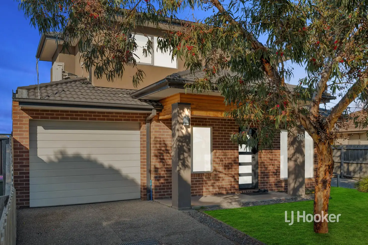 Main view of Homely townhouse listing, 1/38 Freemans Road, Altona North VIC 3025