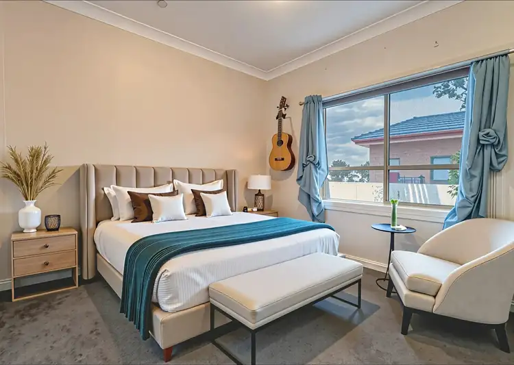 8 Hurricane Drive, Raby NSW 2566