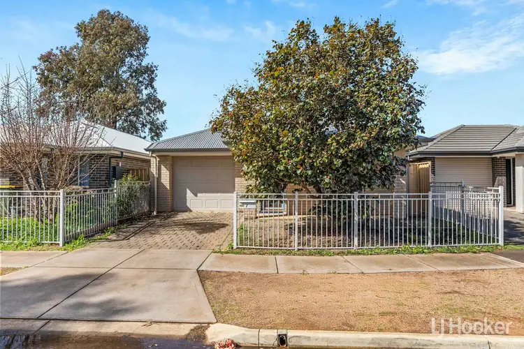 7 Roberts Crescent, Smithfield Plains SA 5114