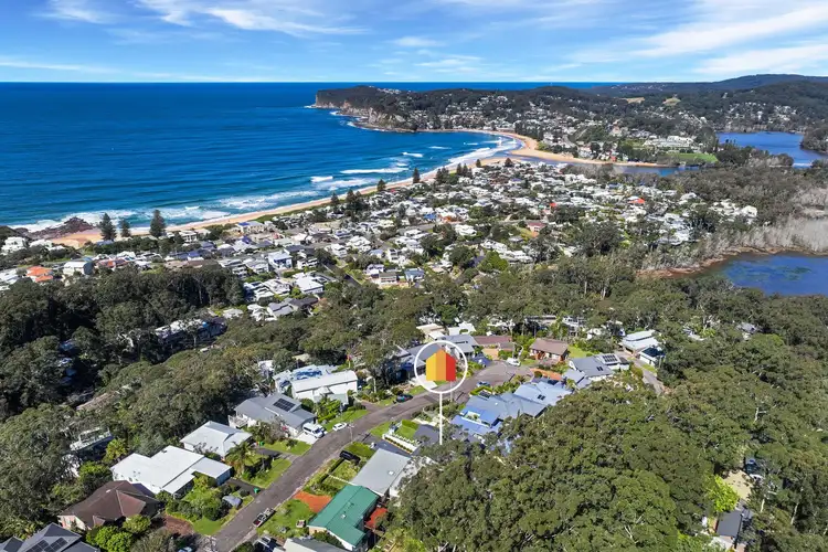 18 Table Top Road, North Avoca NSW 2260