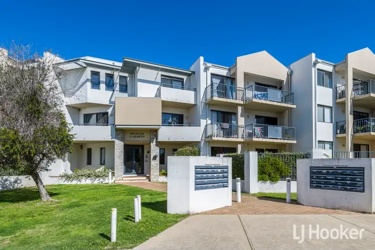 40/17 Southdown Place, Thornlie WA 6108