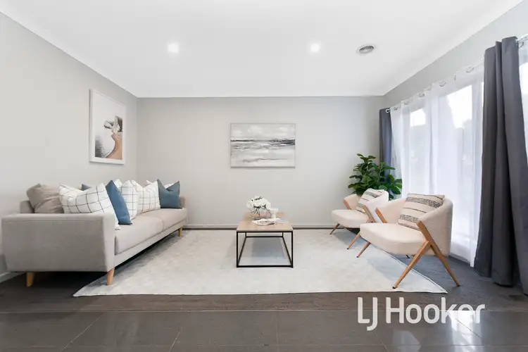 Third view of Homely unit listing, 2/15 Elizabeth Street, Cranbourne North VIC 3977