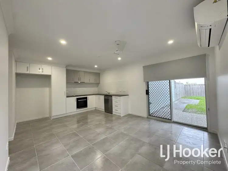 2/13 Rural Street, Park Ridge QLD 4125