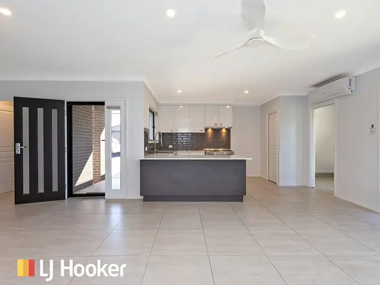 Third view of Homely house listing, 1/7 Gabriella Way, Hillvue NSW 2340